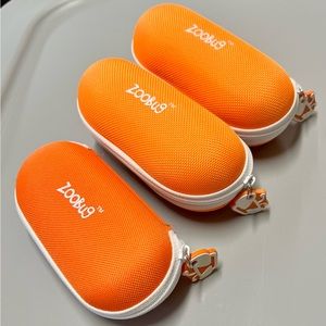 Zoobug Infant Eyeglass Cases with cleaning cloth. New!